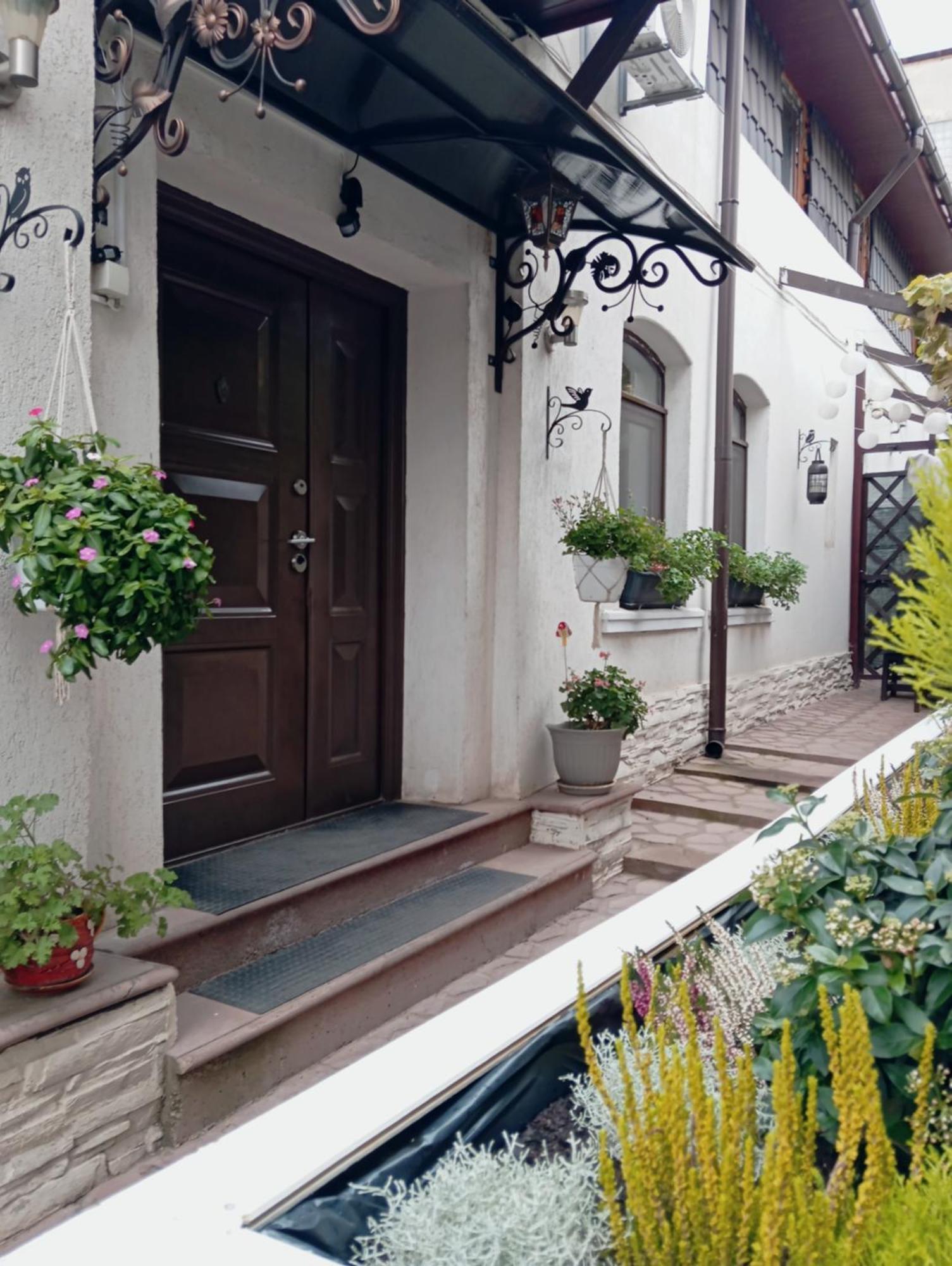 White House Parc Carol Apartment Bucharest Exterior photo